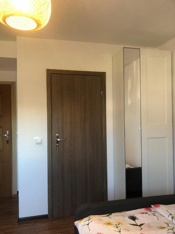 Pokoje Goscinne U Znajomej Ujście-Darłowskie Exteriör bild